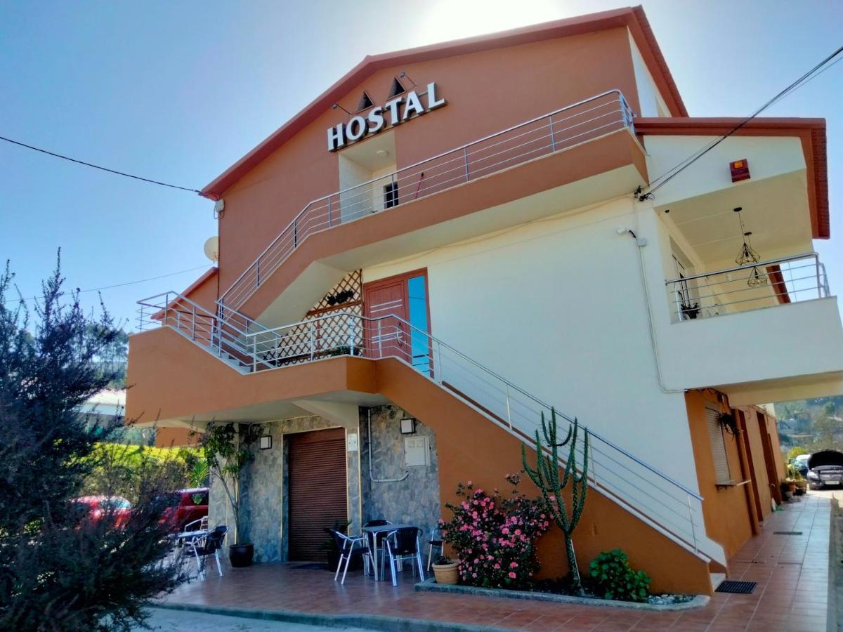 Hostal Nuevo Alonso Bembribe Exteriör bild