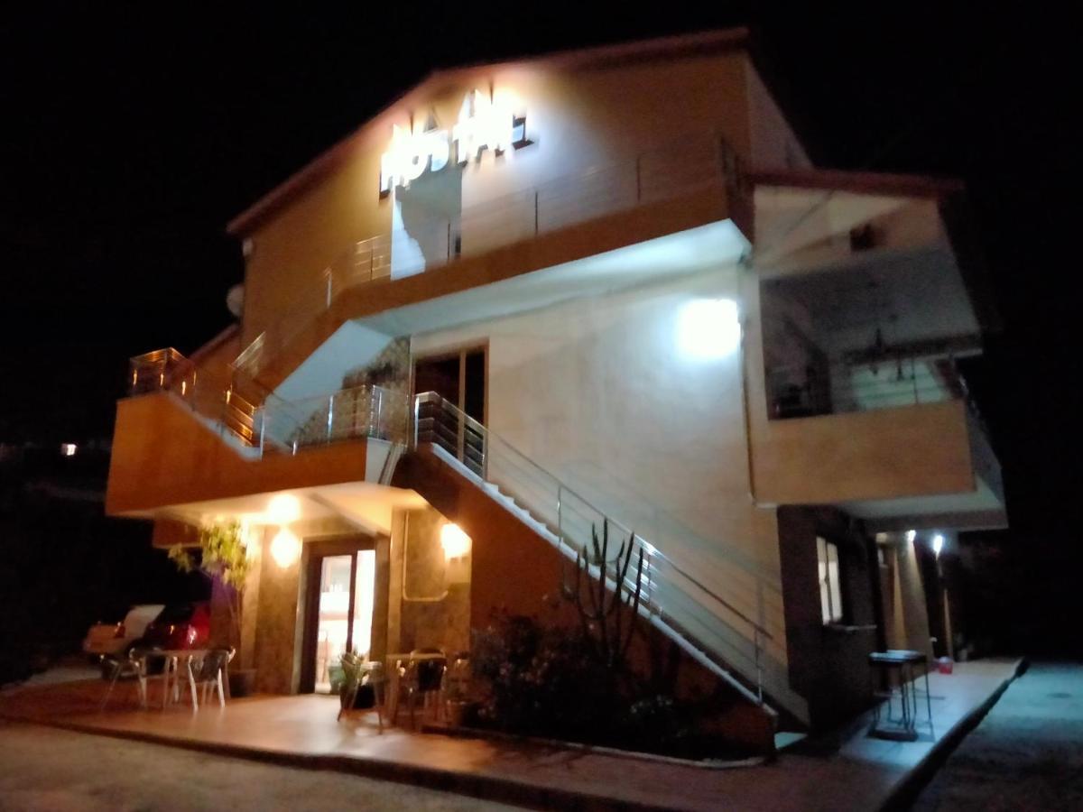 Hostal Nuevo Alonso Bembribe Exteriör bild